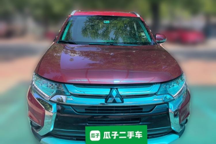 Used Mitsubishi Outlander 2018 2.4L 4x4 Elite Edition 5 Seats Front