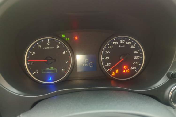 Used Mitsubishi Outlander 2018 2.0L Two-Wheel Drive Glory Edition 5 Seats Instrument Cluster