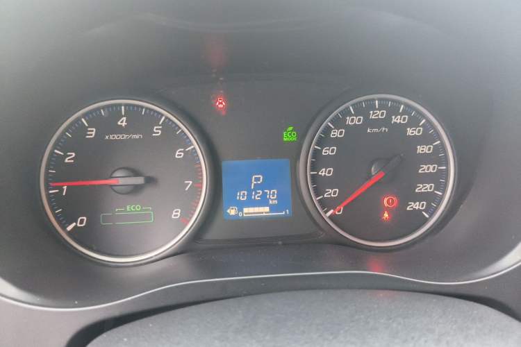 Used Mitsubishi Outlander 2018 2.0L Two-Wheel Drive Glory Edition 5 Seats Instrument Cluster