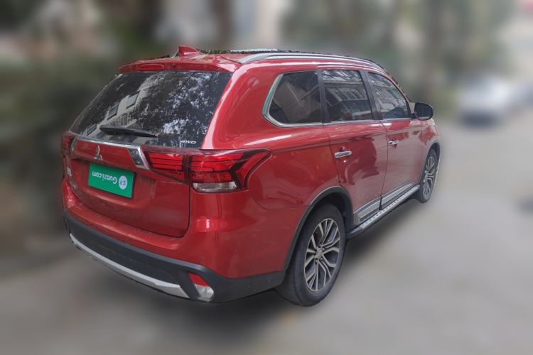 Used Mitsubishi Outlander 2018 2.4L 4x4 Elite Edition 5 Seats Rear Right 45 Deg