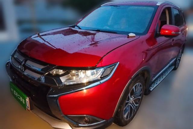 Used Mitsubishi Outlander 2018 2.0L Two-Wheel Drive Glory Edition 5 Seats