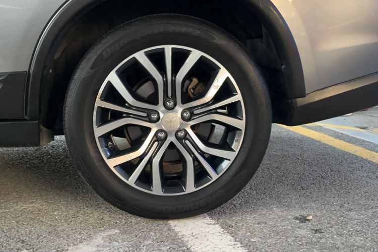 Used Mitsubishi Outlander 2018 2.0L Two-Wheel Drive Glory Edition 5 Seats Exterior 7