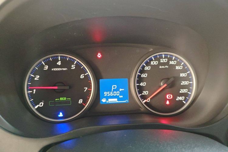 Used Mitsubishi Outlander 2018 2.0L Two-Wheel Drive Glory Edition 5 Seats Instrument Cluster