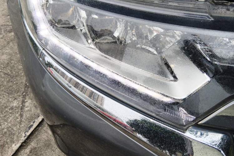 Used Mitsubishi Outlander 2018 2.4L 4x4 Elite Edition 5 Seats Right Front Headlight