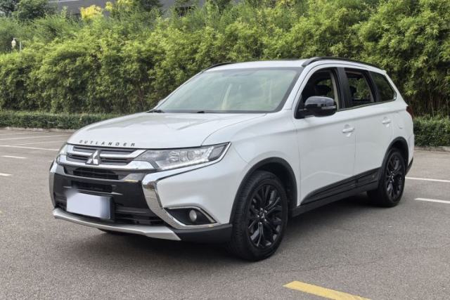 Used Mitsubishi Outlander 2018 2.0L Two-Wheel Drive Glory Edition 5 Seats