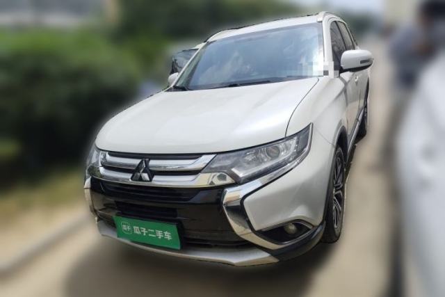 Used Mitsubishi Outlander 2018 2.0L Two-Wheel Drive Glory Edition 5 Seats