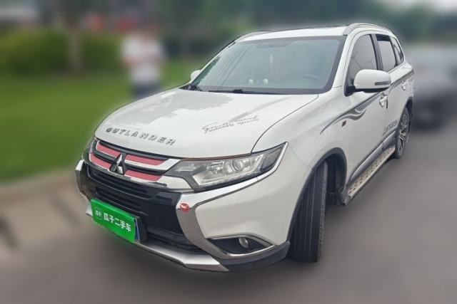 Used Mitsubishi Outlander 2018 2.0L Two-Wheel-Drive Jiale Edition 7-Seater