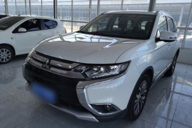 Used Mitsubishi Outlander 2018 2.0L Two-Wheel Drive Glory Edition 5 Seats