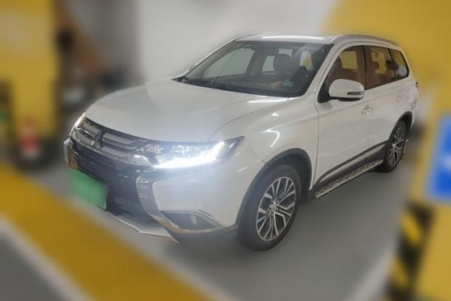 Used Mitsubishi Outlander 2018 2.0L Two-Wheel Drive Glory Edition 5 Seats