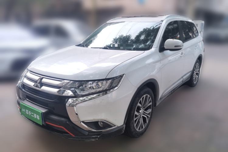 Used Mitsubishi Outlander 2018 2.0L Two-Wheel Drive Glory Edition 5 Seats Guazi used car, China used car export, Used car for sale, Used  cars, Cheapest cars for sale