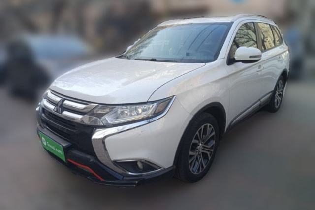 Used Mitsubishi Outlander 2018 2.0L Two-Wheel Drive Glory Edition 5 Seats
