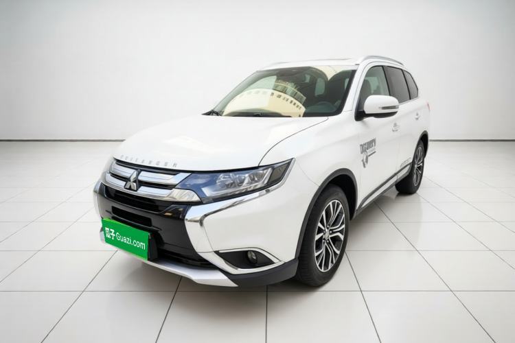 Mitsubishi Outlander 2018 2.4L 4x4 Elite Edition 5 Seats d’occasion Guazi used car, China used car export, Used car for sale, Used cars, Cheapest cars for sale