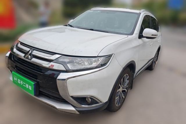 Used Mitsubishi Outlander 2018 2.0L Two-Wheel-Drive Jiale Edition 7-Seater