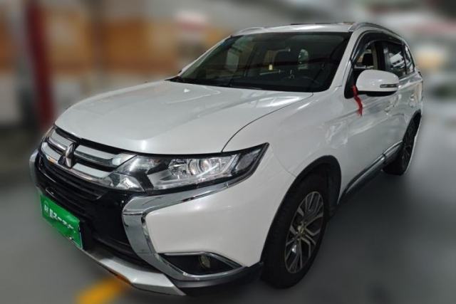 Used Mitsubishi Outlander 2018 2.0L Two-Wheel Drive Glory Edition 5 Seats