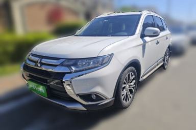 Used Mitsubishi Outlander 2018 2.4L 4x4 Elite Edition 5 Seats