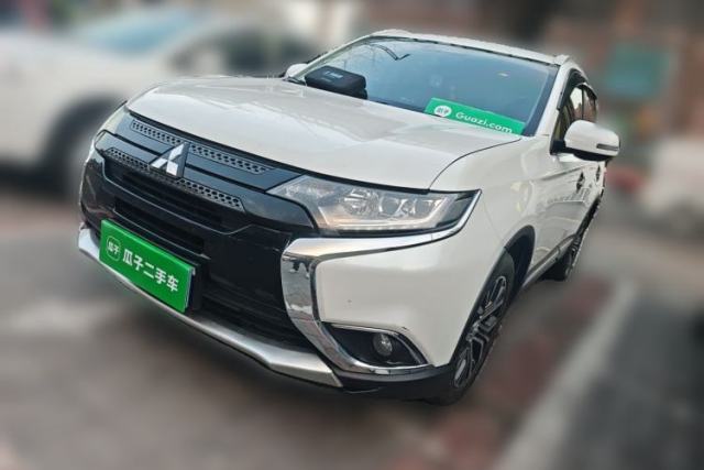 Used Mitsubishi Outlander 2018 2.4L 4x4 Elite Edition 5 Seats