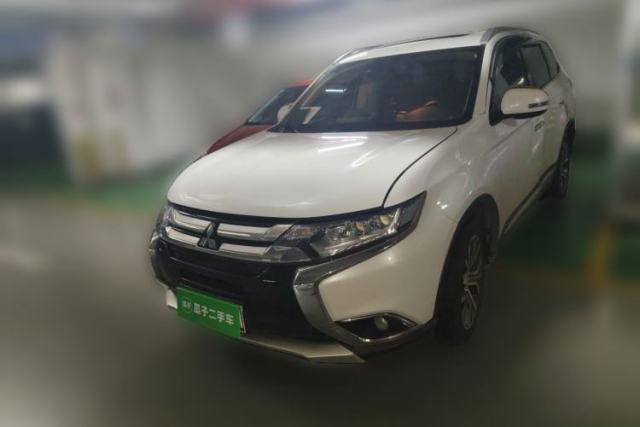 Mitsubishi Outlander 2018 2.4L 4x4 Elite Edition 5 Seats usado