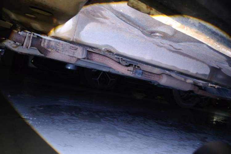 Used Mitsubishi Outlander  Chassis Front Left