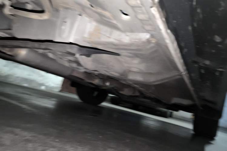 Used Mitsubishi Outlander 2018 2.0L Two-Wheel-Drive Jiale Edition 7-Seater Chassis Rear Right
