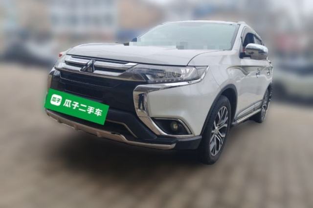 Used Mitsubishi Outlander 2018 2.0L Two-Wheel Drive Glory Edition 5 Seats