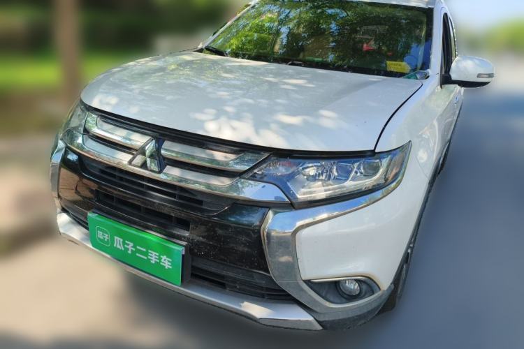 Used Mitsubishi Outlander 2018 2.4L 4x4 Elite Edition 5 Seats Guazi used car, China used car export, Used car for sale, Used cars, Cheapest cars for sale
