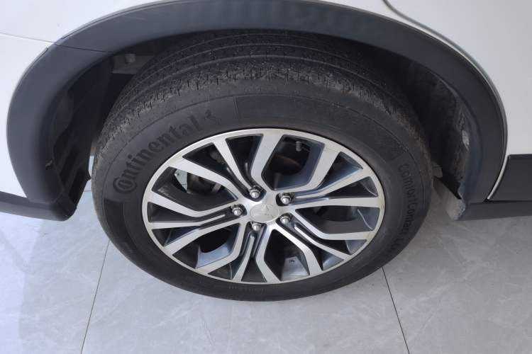 Used Mitsubishi Outlander 2018 2.0L Two-Wheel Drive Glory Edition 5 Seats Exterior 5
