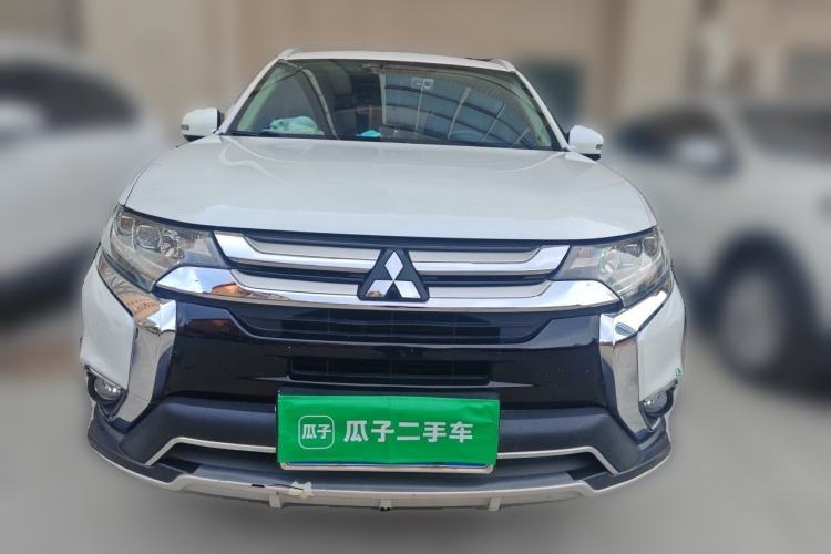 Used Mitsubishi Outlander 2018 2.4L 4x4 Elite Edition 5 Seats Front