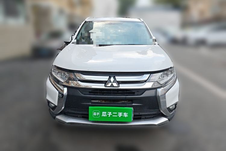Used Mitsubishi Outlander 2018 2.4L 4x4 Elite Edition 5 Seats Front
