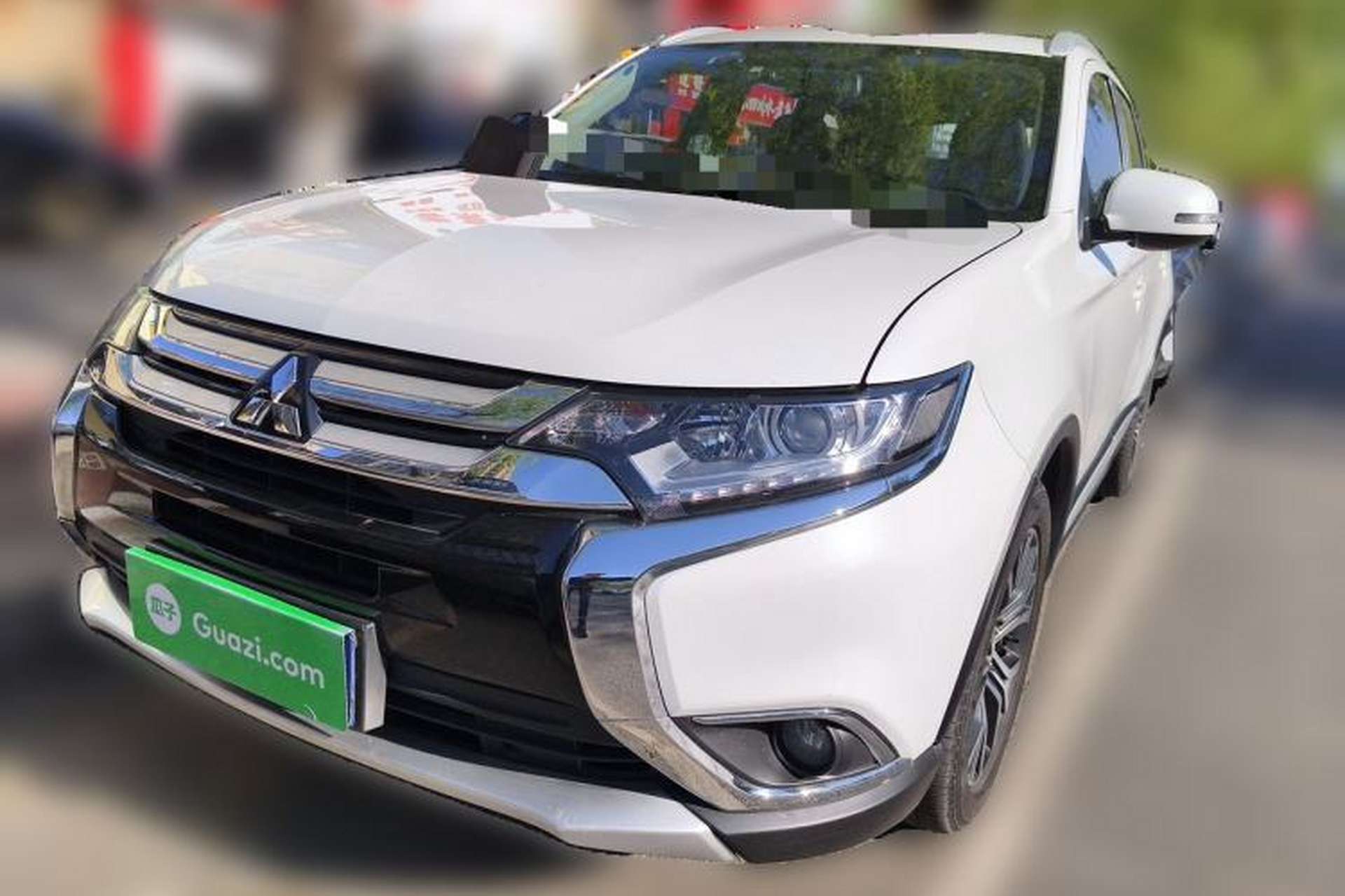 Used Mitsubishi Outlander 2018 2.0L Two-Wheel Drive Glory Edition 5 Seats Front Left 45 Deg