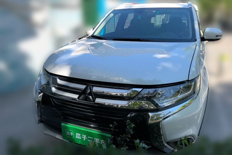 Used Mitsubishi Outlander 2018 2.4L 4x4 Elite Edition 5 Seats Front