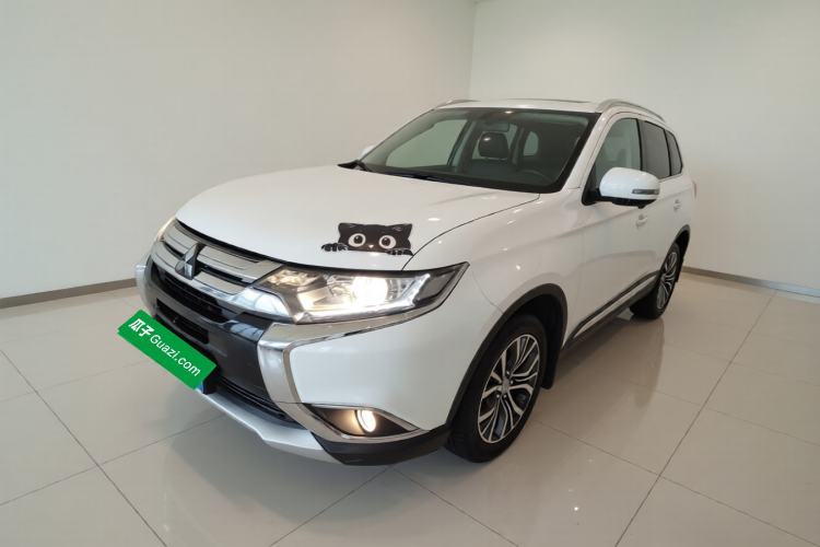 Gebrauchter Mitsubishi Outlander 2018 2.0L Two-Wheel Drive Glory Edition 5 Seats Guazi used car, China used car export, Used car for sale, Used  cars, Cheapest cars for sale