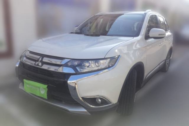 Used Mitsubishi Outlander 2018 2.0L Two-Wheel Drive Glory Edition 5 Seats