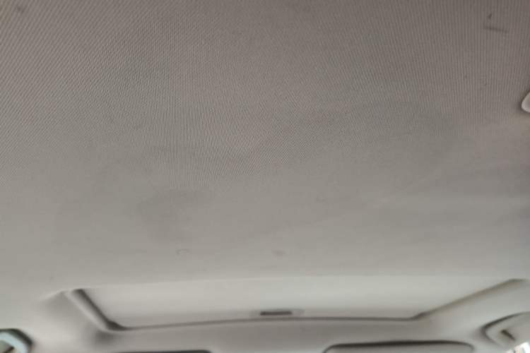 Used Mitsubishi Outlander 2018 2.4L 4x4 Luxury Edition 7-Seater Headliner