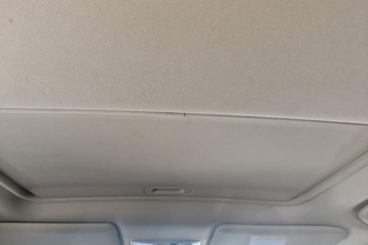 Used Mitsubishi Outlander 2018 2.4L 4x4 Elite Edition 5 Seats Headliner