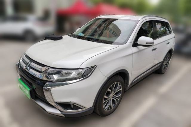 Used Mitsubishi Outlander 2018 2.4L 4x4 Elite Edition 5 Seats