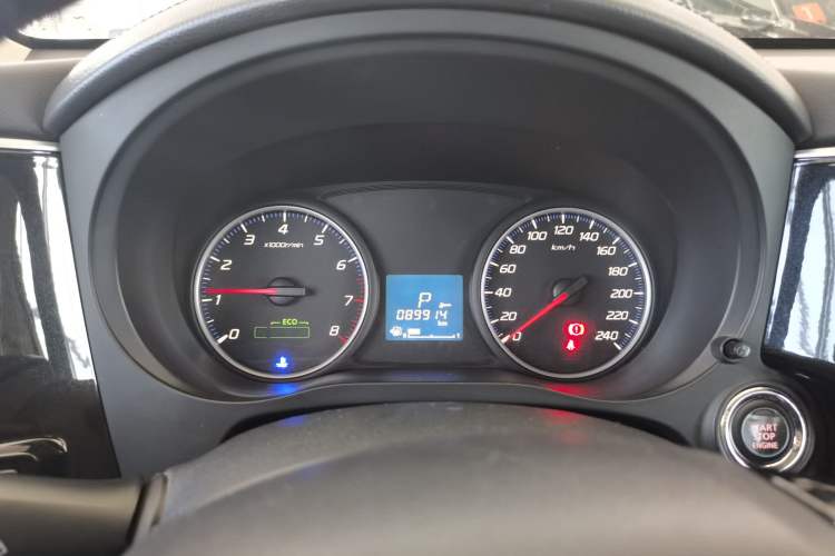 Used Mitsubishi Outlander 2018 2.0L Two-Wheel Drive Glory Edition 5 Seats Instrument Cluster