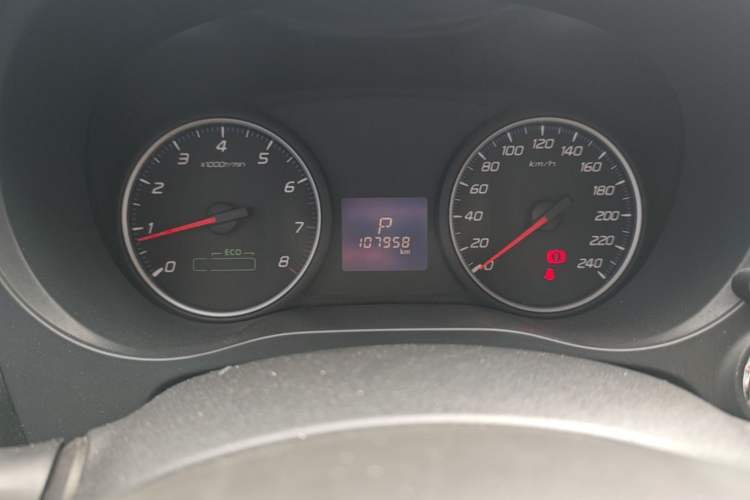 Used Mitsubishi Outlander 2018 2.0L Two-Wheel Drive Glory Edition 5 Seats Instrument Cluster