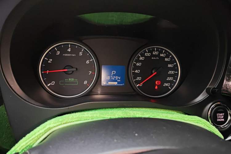 Used Mitsubishi Outlander 2018 2.0L Two-Wheel Drive Glory Edition 5 Seats Instrument Cluster