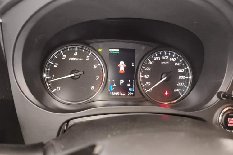 Used Mitsubishi Outlander 2018 2.4L 4x4 Elite Edition 5 Seats Instrument Cluster