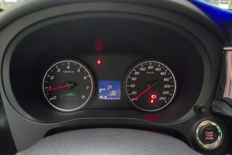 Used Mitsubishi Outlander 2018 2.0L Two-Wheel-Drive Jiale Edition 7-Seater Instrument Cluster
