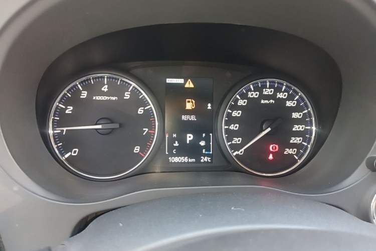 Used Mitsubishi Outlander 2018 2.4L 4x4 Elite Edition 5 Seats Instrument Cluster