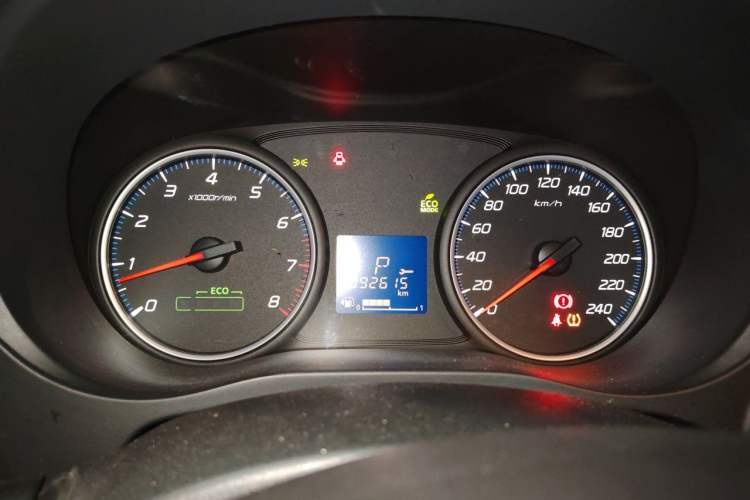 Used Mitsubishi Outlander  Instrument Cluster