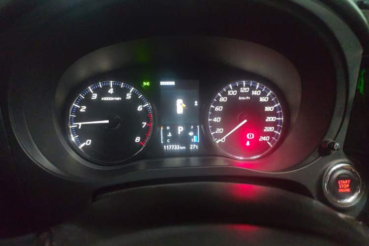 Used Mitsubishi Outlander 2018 2.4L 4x4 Luxury Edition 7-Seater Instrument Cluster