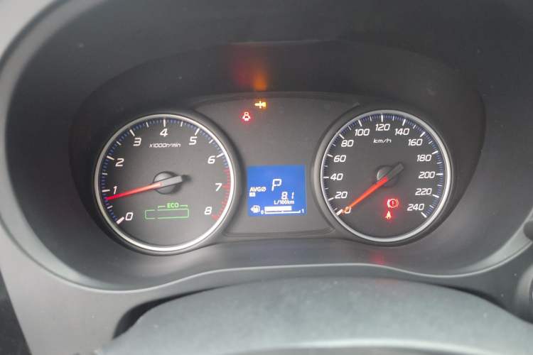 Used Mitsubishi Outlander 2018 2.0L Two-Wheel Drive Glory Edition 5 Seats Instrument Cluster