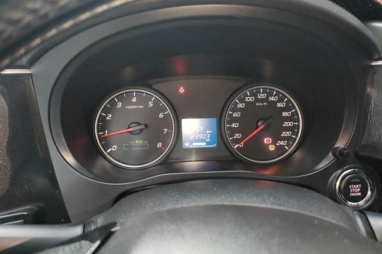 Used Mitsubishi Outlander 2018 2.0L Two-Wheel Drive Glory Edition 5 Seats Instrument Cluster