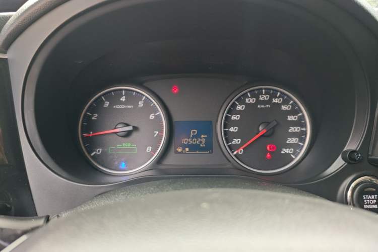 Used Mitsubishi Outlander 2018 2.0L Two-Wheel-Drive Jiale Edition 7-Seater Instrument Cluster