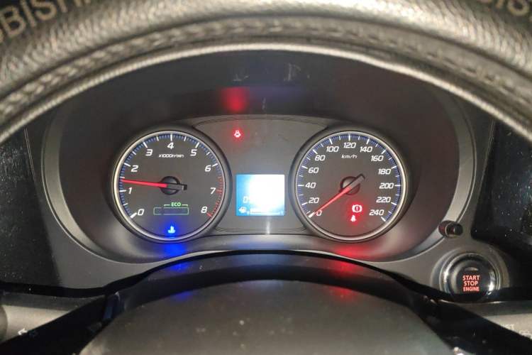 Used Mitsubishi Outlander 2018 2.0L Two-Wheel Drive Glory Edition 5 Seats Instrument Cluster