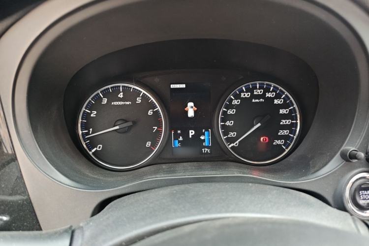 Used Mitsubishi Outlander 2018 2.4L 4x4 Luxury Edition 7-Seater Instrument Cluster