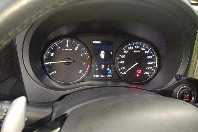 Used Mitsubishi Outlander 2018 2.4L 4x4 Elite Edition 5 Seats Instrument Cluster