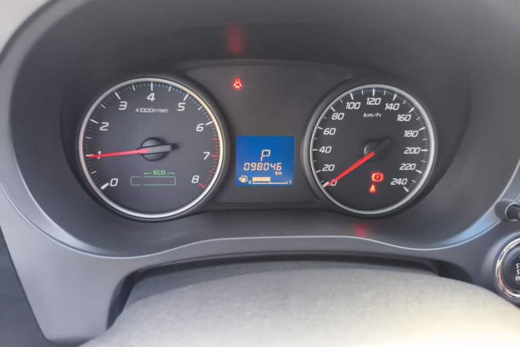 Used Mitsubishi Outlander 2018 2.0L Two-Wheel Drive Glory Edition 5 Seats Instrument Cluster